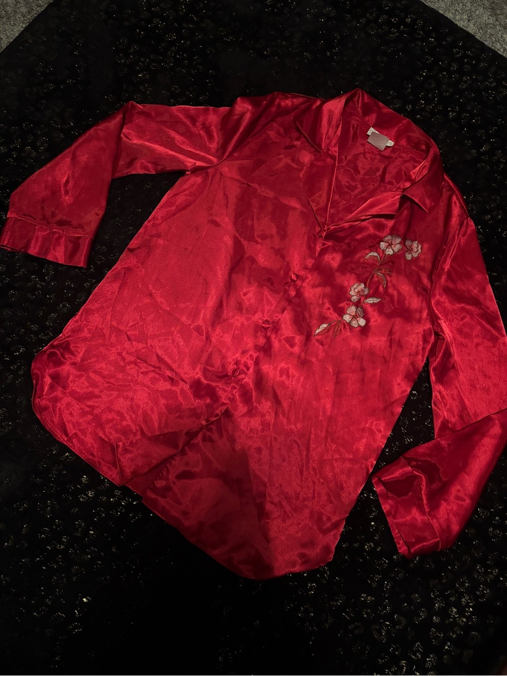 Vintage Satin Red Floral Elegant Embroidered Women's Pajama Top